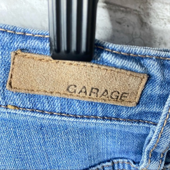 Garage Denim Ultra High Rise hole Jeans Size 9 - Picture 3 of 7